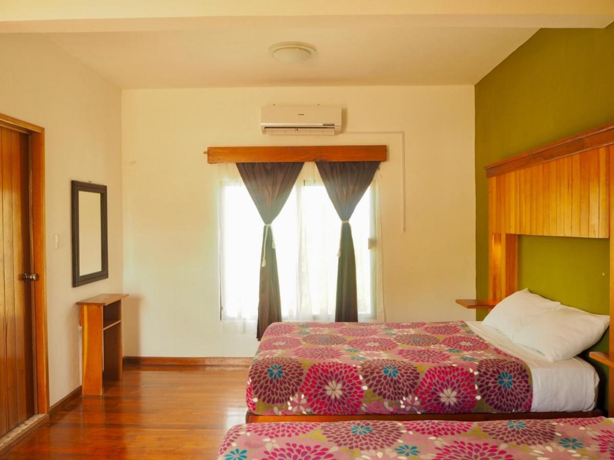 Hotel Maya Balam Xpujil Kültér fotó