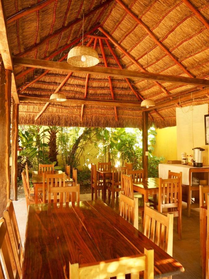 Hotel Maya Balam Xpujil Kültér fotó