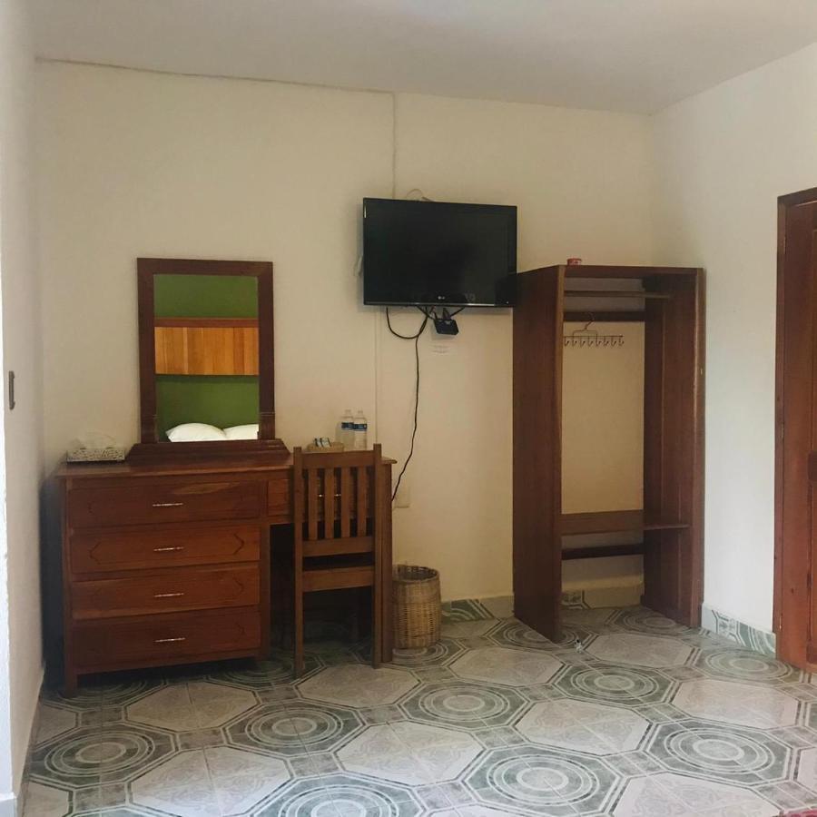 Hotel Maya Balam Xpujil Kültér fotó