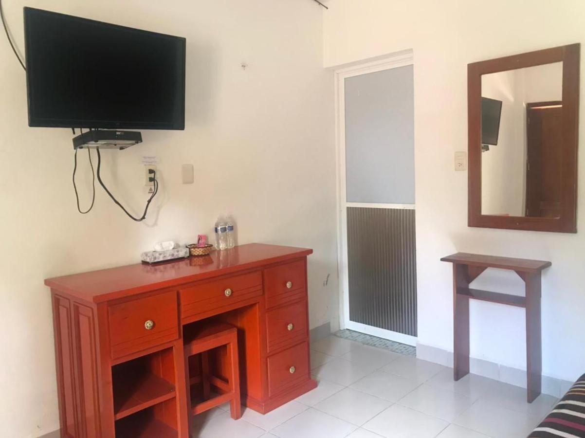 Hotel Maya Balam Xpujil Kültér fotó